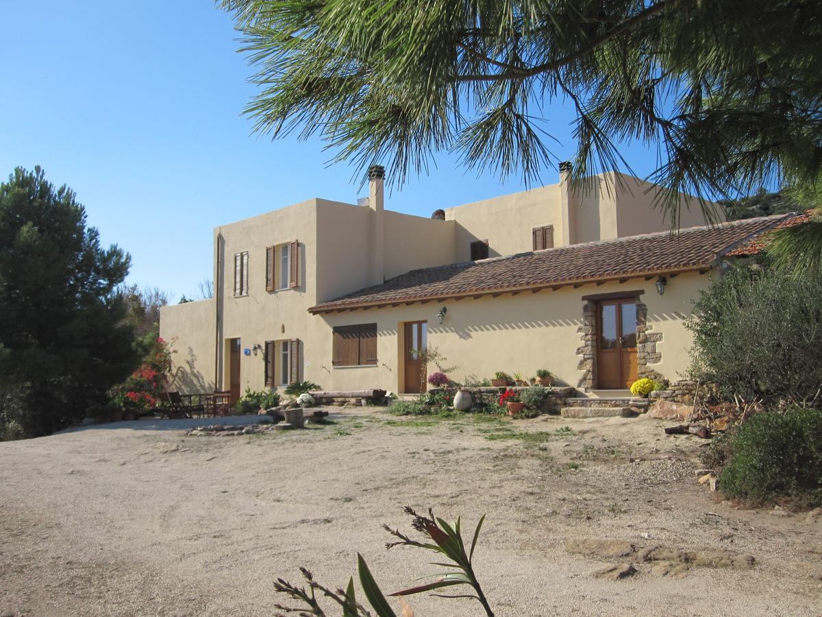 סאסארי Campi Elisi B&B מראה חיצוני תמונה